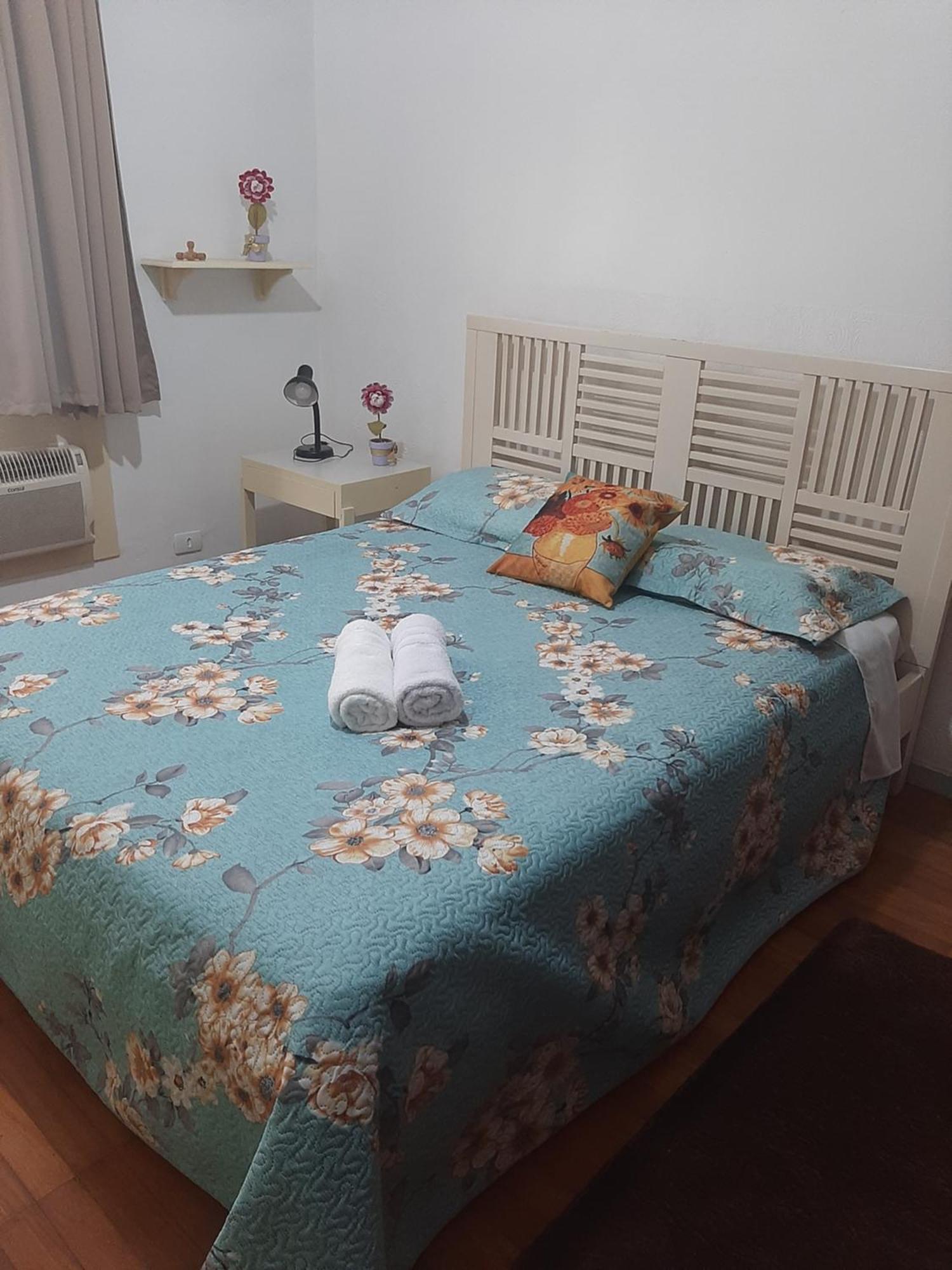 Amplo, Arejado E Iluminado Habitación en casa particular Río de Janeiro